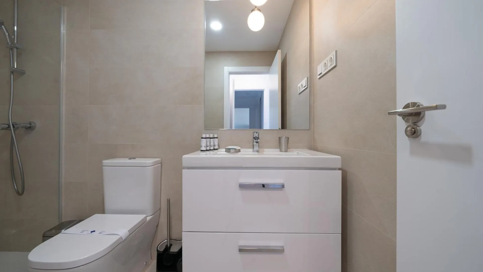 Ferienwohnung Xpce Urban 9 Malaga Skyline - Parking Free
