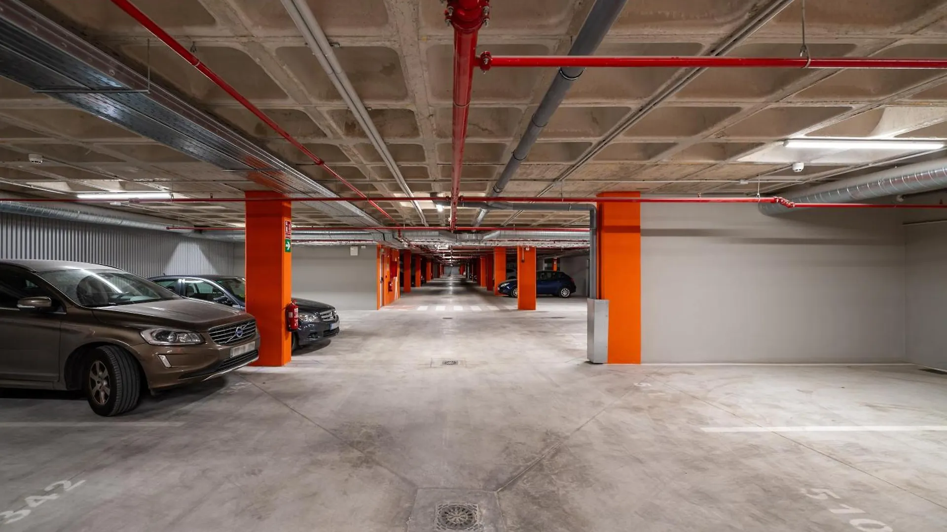 Ferienwohnung Xpce Urban 9 Malaga Skyline - Parking Free Apartment